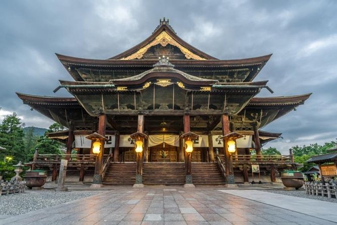 Nagano Scavenger Hunt: East Meets West in Nagano! - Location and Meeting Point