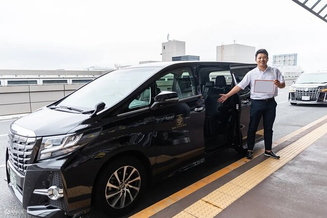 Private Transfer From Yokohama Port to Tokyo Haneda Airport (Hnd) - Near Public Transportation