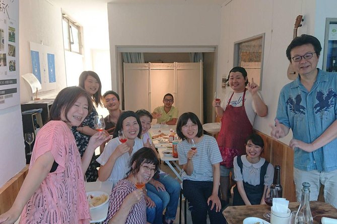 Local HAMA-WINE and Sushi Making Workshop　 - Workshop Inclusions