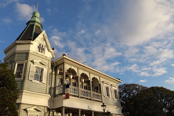 Guided History & Nature Exploration in the Yokohama Hill Area - Reviews