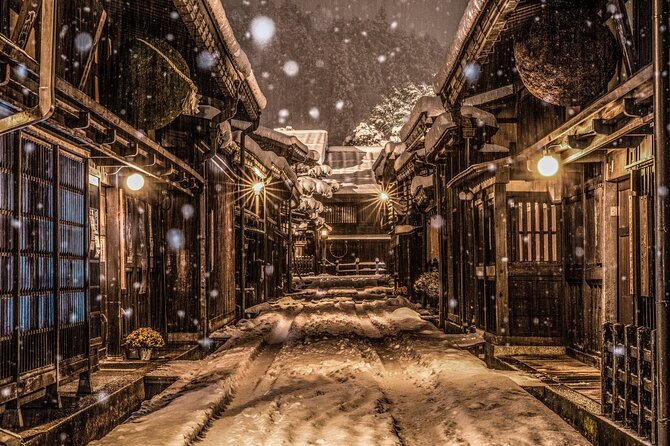 Small-Group Photography Tour in Takayama - Key Takeaways