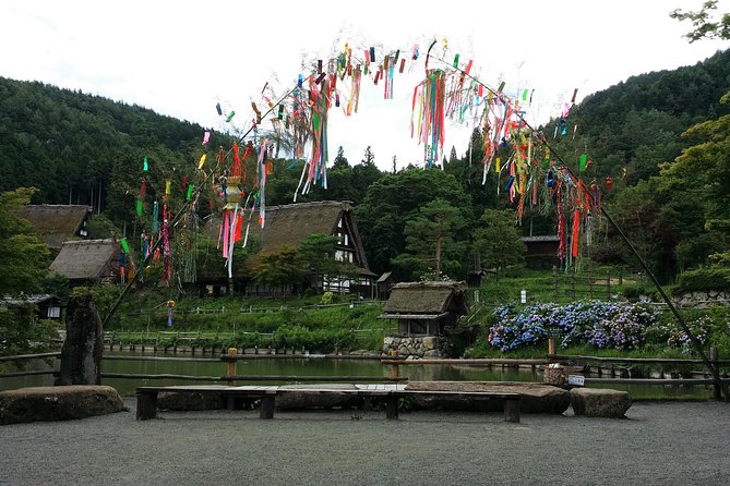 Guided Tour of Hida Folk Village - Seasonal Activities and Crafts