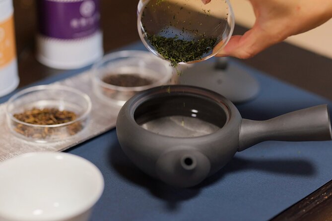 Japanese Tea With a Teapot Experience in Takayama - Operator