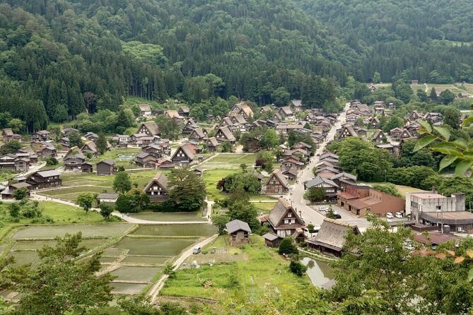 1-Day Takayama Tour: Explore Scenic Takayama and Shirakawago - Guided Tours in Takayama