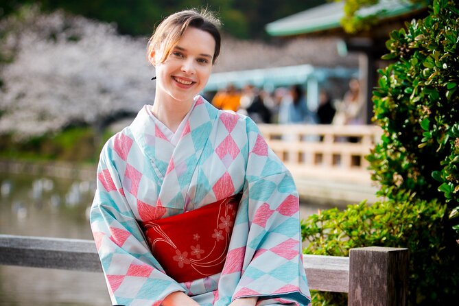 Kamakura Tour With Pro Photographer: Tsurugaoka Hachimangu Shrine - Important Reminders