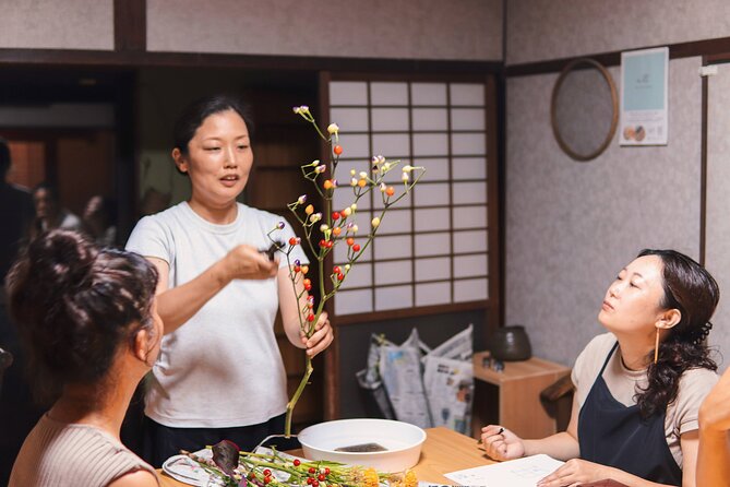 Hands-On Ikebana Making With a Local Expert in Hyogo - Pricing and Reservation