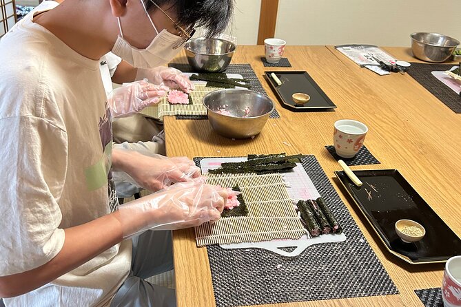 Private Adorable Sushi Roll Art Class in Kyoto - Frequently Asked Questions