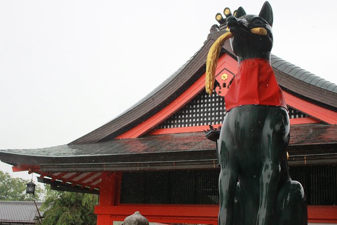 Fushimi Inari Shrine: Explore the 1,000 Torii Gates on an Audio Walking Tour - Meeting and Pickup