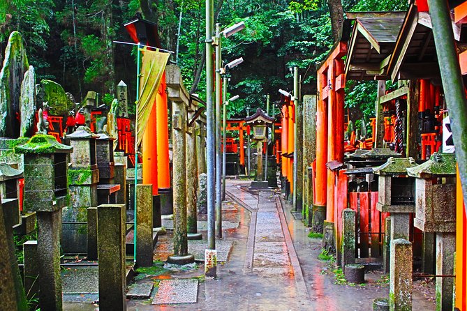 Fushimi Inari Shrine: Explore the 1,000 Torii Gates on an Audio Walking Tour - Booking Information