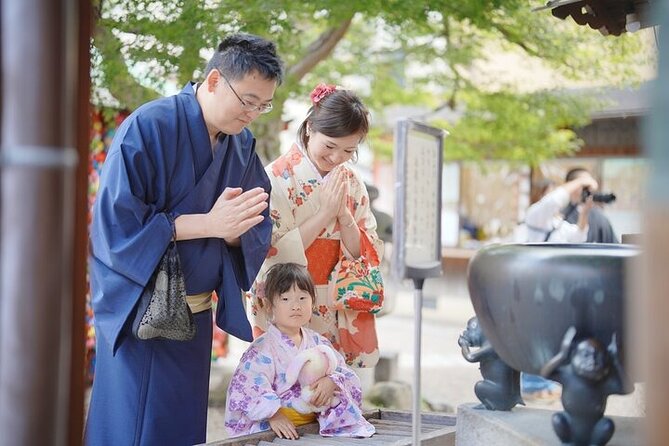 Go Kyoto Sightseeing in a Beautiful KIMONO (near Kyoto Station) - Just The Basics