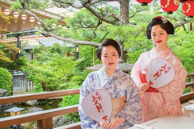 Maiko/Geisha Beer Garden & Local Sake Stand Private Tour in Kyoto - Price and Cancellation Policy