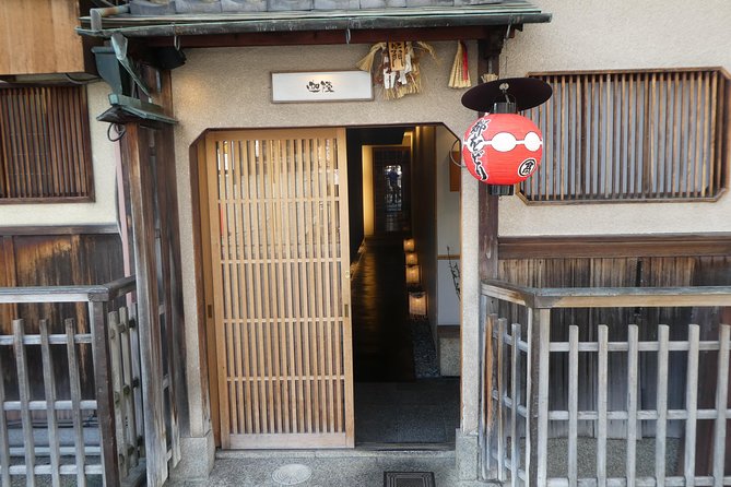 Highlights of East Kyoto by Train, Zen, Tea, Sake - Savoring Sake in Kyoto