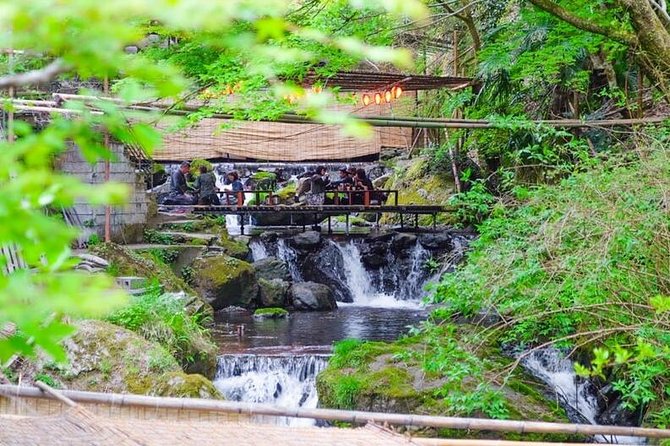 Arashiyama Bamboo Grove Day Trip From Kyoto With a Local: Private & Personalized - Meeting and Pickup