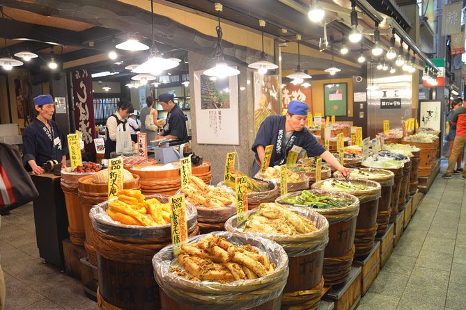 Kyoto Nishiki Market Tour - Food Tastings