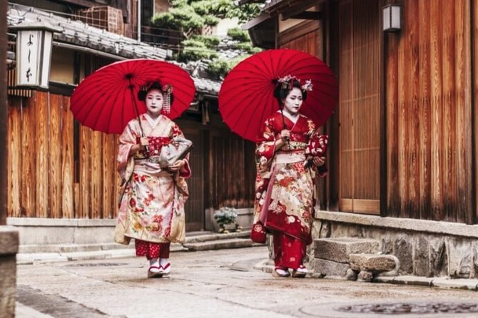 Kyoto Luxury Sake, Whisky and Cocktail Tour - Pricing and Booking Details