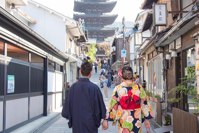 Photo Shoot With a Private Vacation Photographer in KYOTO, JAPAN - Frequently Asked Questions