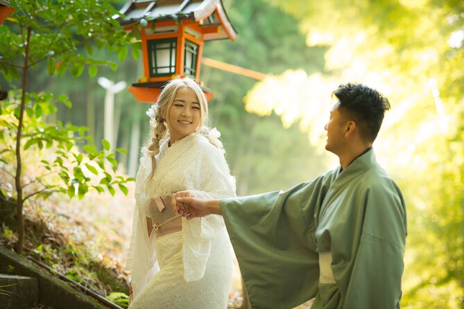 Guided Photoshoot of Fushimi Inari Shrine and Secret Bamboo Grove - Inclusions