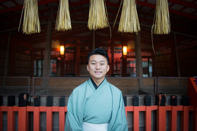 Guided Photoshoot of Fushimi Inari Shrine and Secret Bamboo Grove - Meeting Point