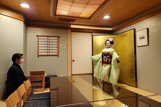 Kyoto Kimono Rental Experience and Maiko Dinner Show - Availability and Booking Process