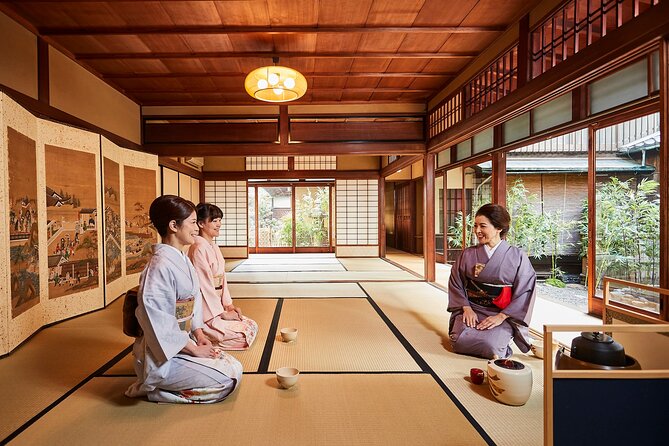 Kimono Tea Ceremony at Kyoto Maikoya, NISHIKI - Just The Basics