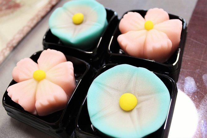 Japanese Sweets Making With Seasonal Motifs - Key Takeaways