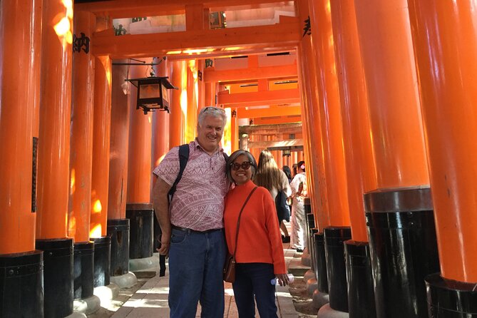 Gion and Fushimi Inari Shrine Kyoto Highlights With Government-Licensed Guide - Fushimi Inari Shrine Adventure