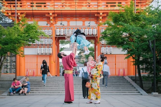 Kyoto Private Photoshoot Experience With a Professional Photographer - Reviews