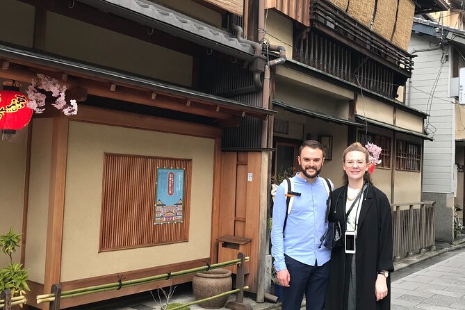 Kyoto Gion Tour Maiko or Geisha Dinner Included - Frequently Asked Questions