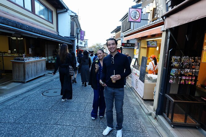 Kyoto Gion Tour Maiko or Geisha Dinner Included - Pricing and Reviews