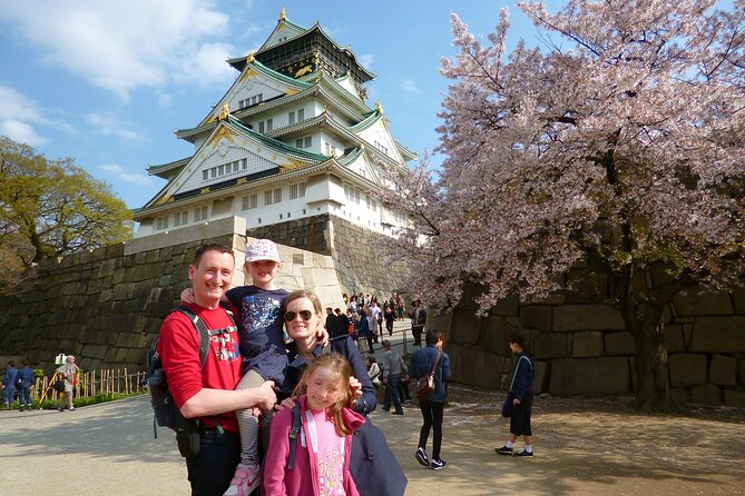 Osaka Castle and a Visit to the Longest Shopping Street in Japan - Visitor Reviews