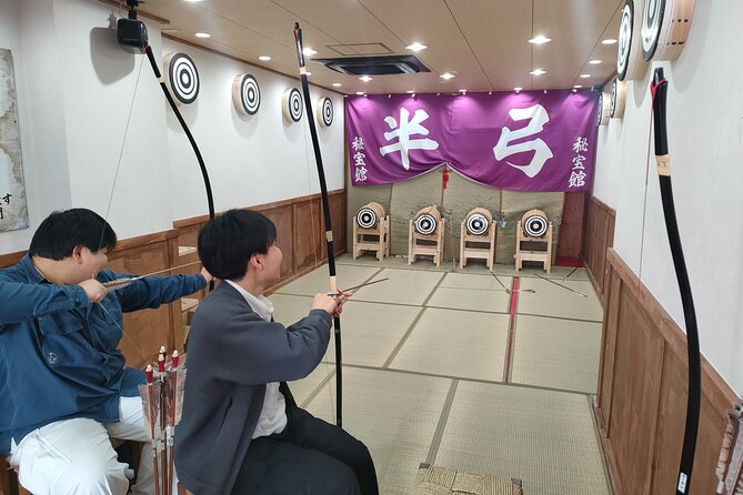 Osaka Kuromon Market & Dotombori PRIVATE Walking Tour - Meeting Point