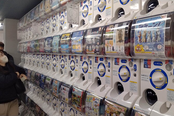 Anime Shopping Tour: Osaka Den-Den Town, Kawaii, Maid Cafe, Knife - Directions