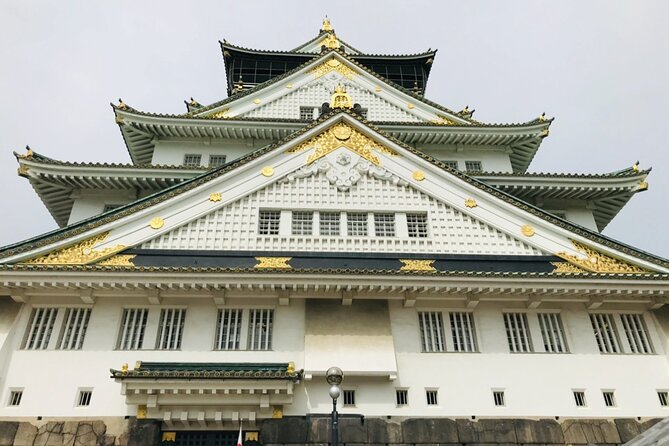 Full Day Walking Tour in Osaka Castle Temples and Ukiyoe - Osaka Castle Temples Visit