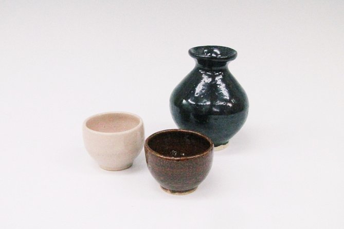Japanese Pottery Class in Tokyo - Pottery Class Experience