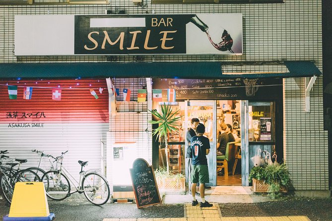 English Stand up Comedy Show in Tokyo My Japanese Perspective - Comedian and Audience