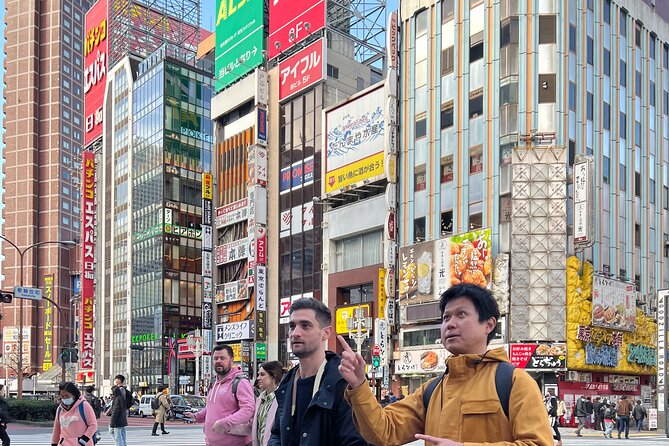 Walking Tour Through Shinjuku Neighborhoods