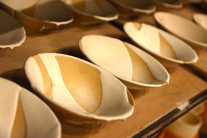 Authentic Pure Gold Kintsugi Workshop With Master Taku in Tokyo - Workshop Policies