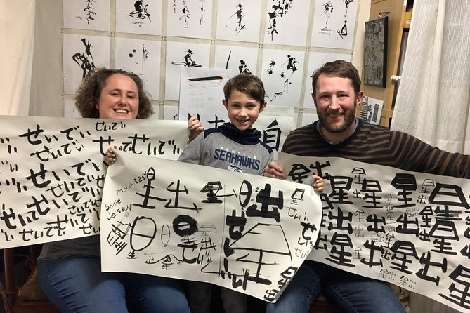 Japanese Calligraphy Experience With a Calligraphy Master - Inclusions and Equipment