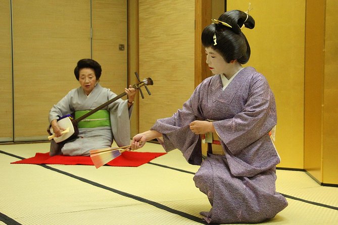 Authentic Geisha Performance With Kaiseki Dinner in Tokyo - Culinary Delights