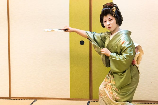 Authentic Geisha Performance With Kaiseki Dinner in Tokyo - Geisha Training and Performance