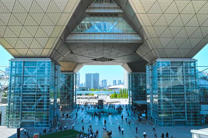 Tokyo Architecture and Contemporary Art Walking Tour With a Local Guide - Operating Hours and Booking