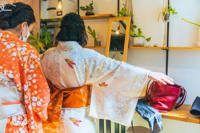 Authentic Kimono Culture Experience Dress, Walk, and Capture - Yanaka Neighborhood Stroll