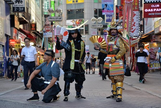 Samurai Photo Shooting at Street in Shibuya - Whats Included