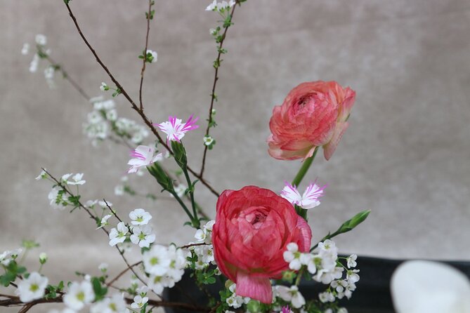 Ikebana Experience in Shinjuku - Booking Information