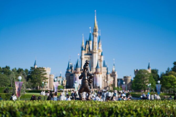 1 Day Ticket to Tokyo Disneyland With Private Transfer - Key Takeaways