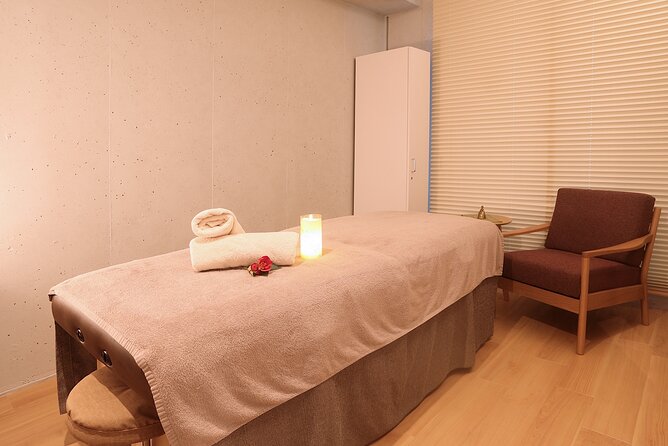 Japanese Traditional Bath and Relaxation Massage - Enjoy Bottled Water and Relaxation