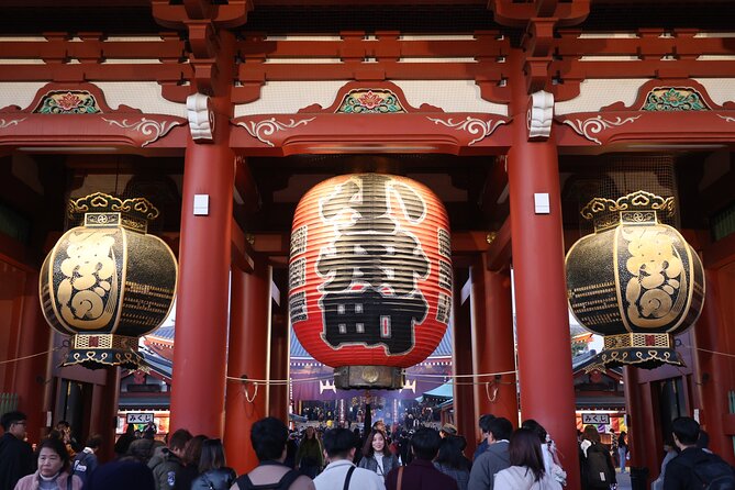 Private Tour in Maniac Places in Asakusa - Key Takeaways