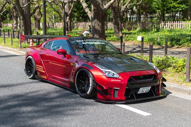 1 Hour Tokyo Tour in Liberty Walk Nissan GTR - Hotel Dropoff and Pickup