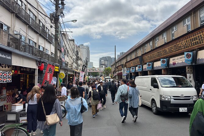 Tsukiji Outer Market Adventure With Tasteful Delights - Tour Highlights