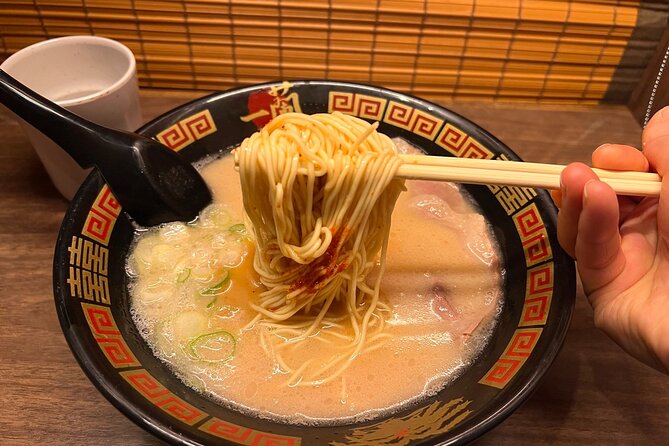 Shibuya Tour of Japanese Anime Stores With Ramen Lunch - Accessibility and Participation